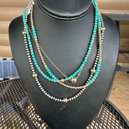 Turquoise and gold Strand